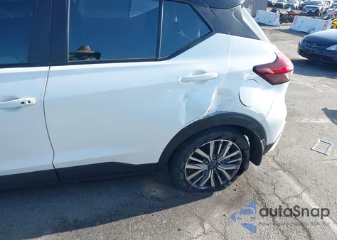 2024 Nissan Kicks Sv Xtronic Cvt z USA, uszkodzony, nr VIN 3N1CP5CV7RL518056